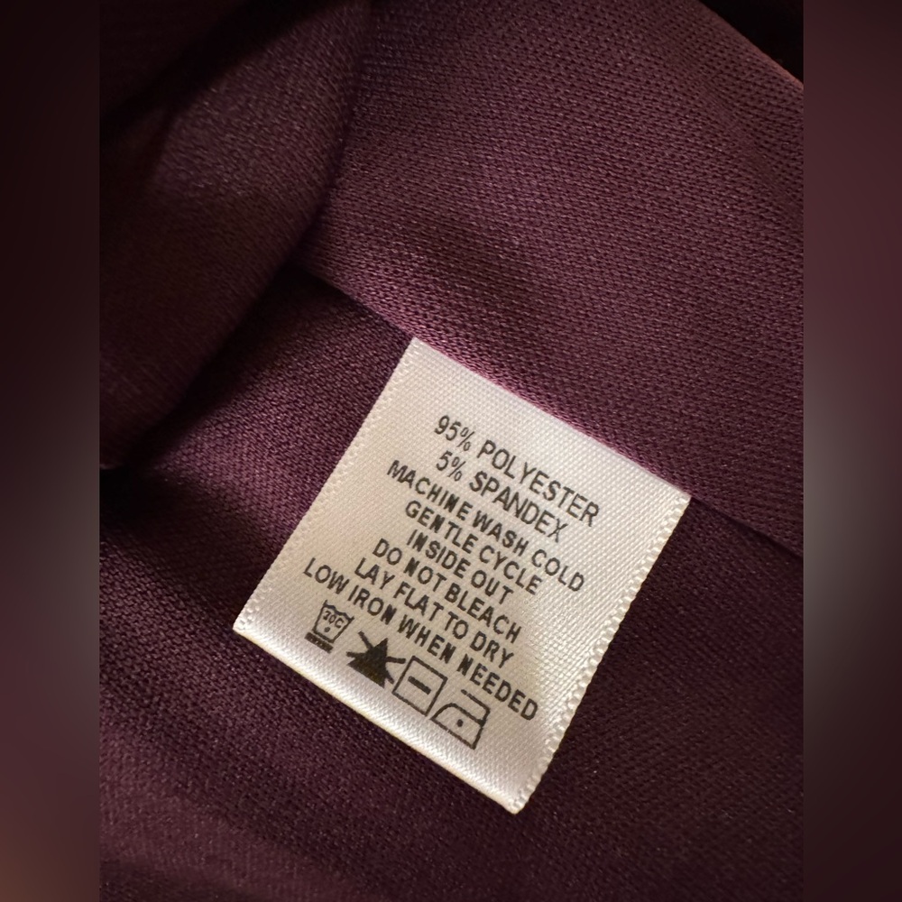 Kiyonna Deep Eggplant/Wine Ruched Fitted Top Size 1 (14-16) - Picture 4 of 5